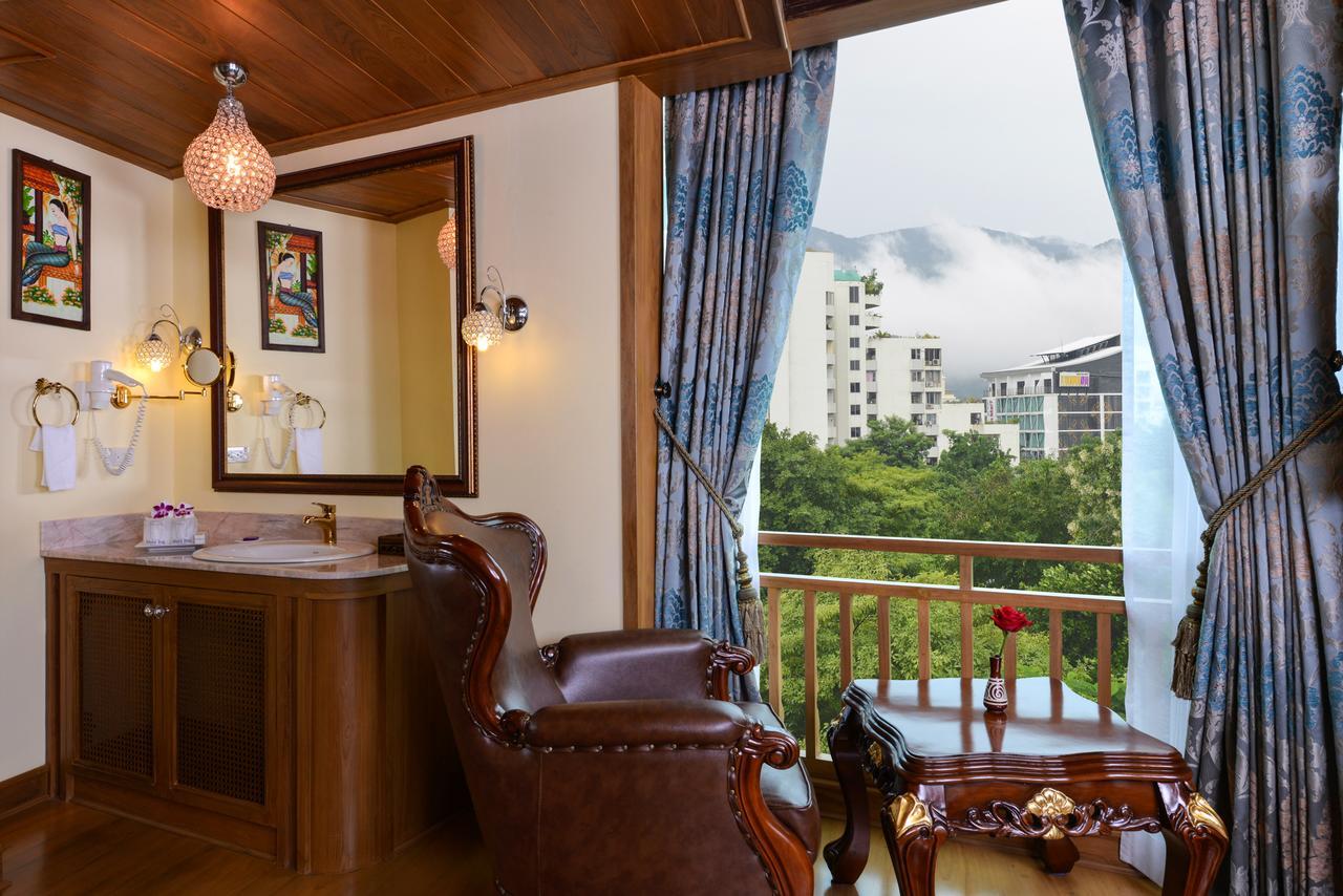 Peak Nimman Prestige Hotel Chiang Mai Exterior photo